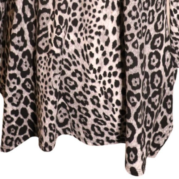 GREY ANIMAL PRINT WOMENS LARGE SHIRT - Picture 4 of 4